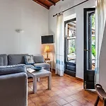12 Villa *