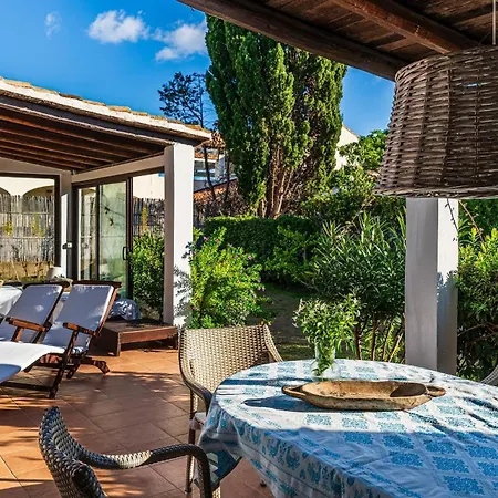 Villa 12 *