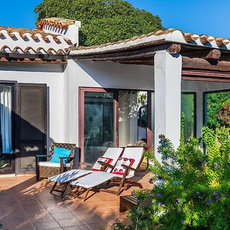 12 Villa