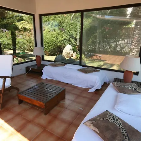 12 Villa